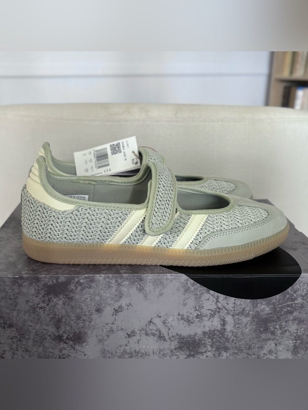 Adidas Samba Jane Mary Jane Ballet Flat Halo Green Vanilla LA7837 Women 10 NWT